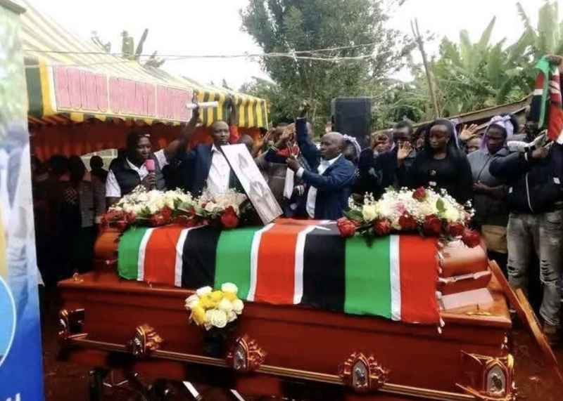 File:NdianguiBurial.png